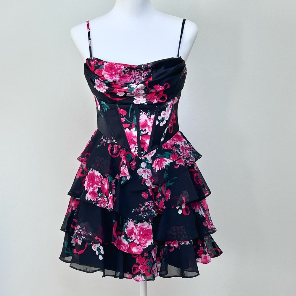 🎀🌹Gorgeous Ribbon and Roses Print Ruffled Corset Mini Dress